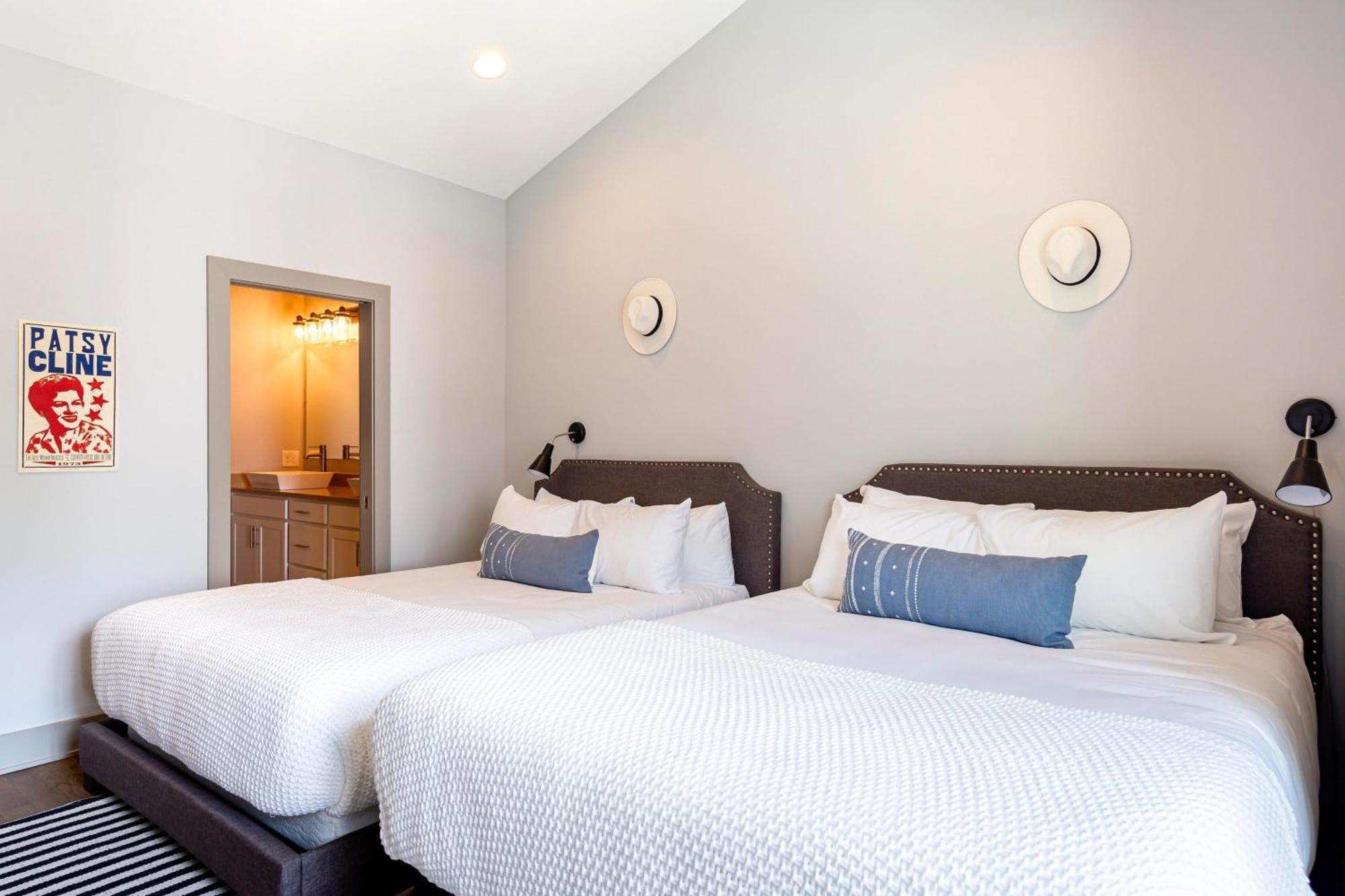 Waverly By Avantstay Nashville-Inspired Townhome W Luxury Kitchen Pool Table 외부 사진